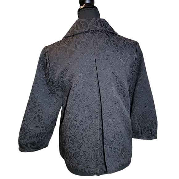 Ambition RARE Black Brocade Cropped Swing Jacket. Cotton & polyester Size M - Picture 2 of 9